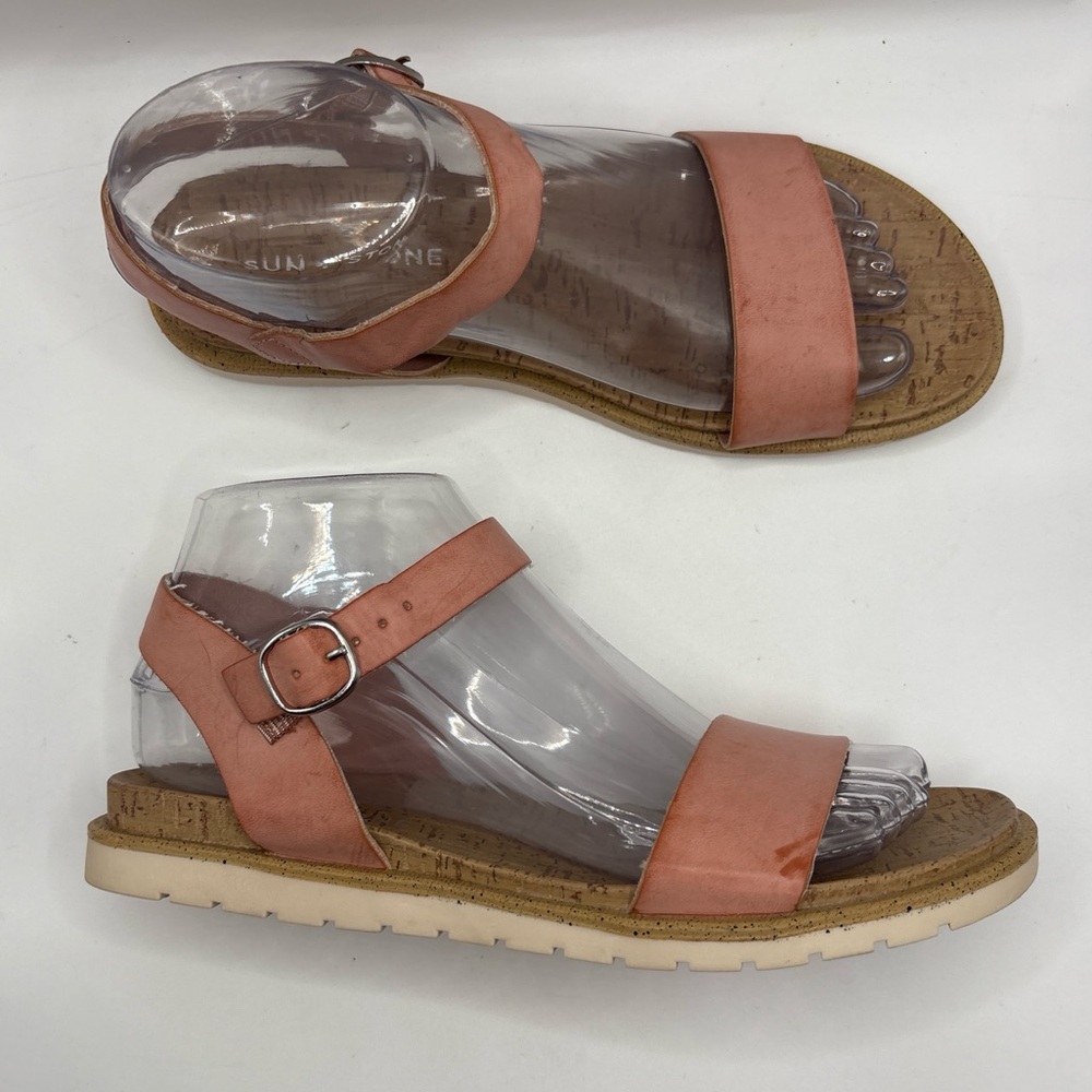 Sun + Stone Women's Mattie flat sandal size 7